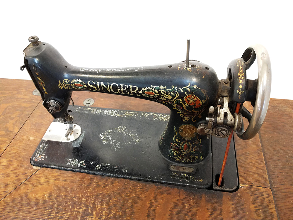 Vintage Singer Sewing Machine Cabinet Parts | www.resnooze.com