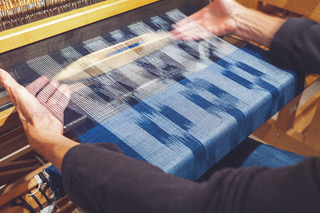 Shifted Warp Ikat | Weaving