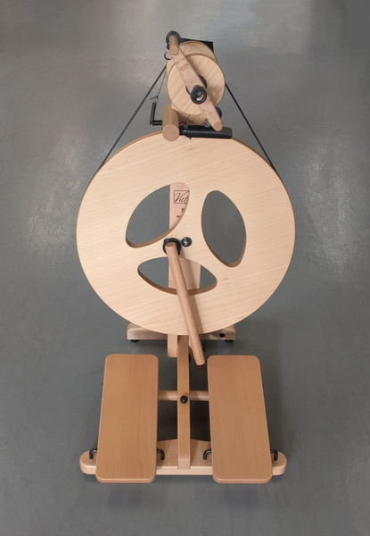 Used Louet Victoria with Carry Case and Kate | Used Spinning Wheels