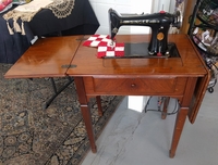 Image Used Vintage Singer Sewing Machine with Table